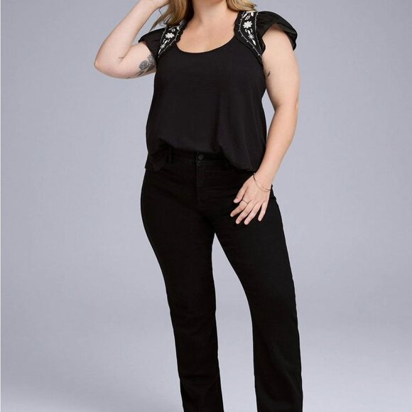 Torrid women plus size 1X belle isle jersey flutter embroidered top deep black - Picture 3 of 4